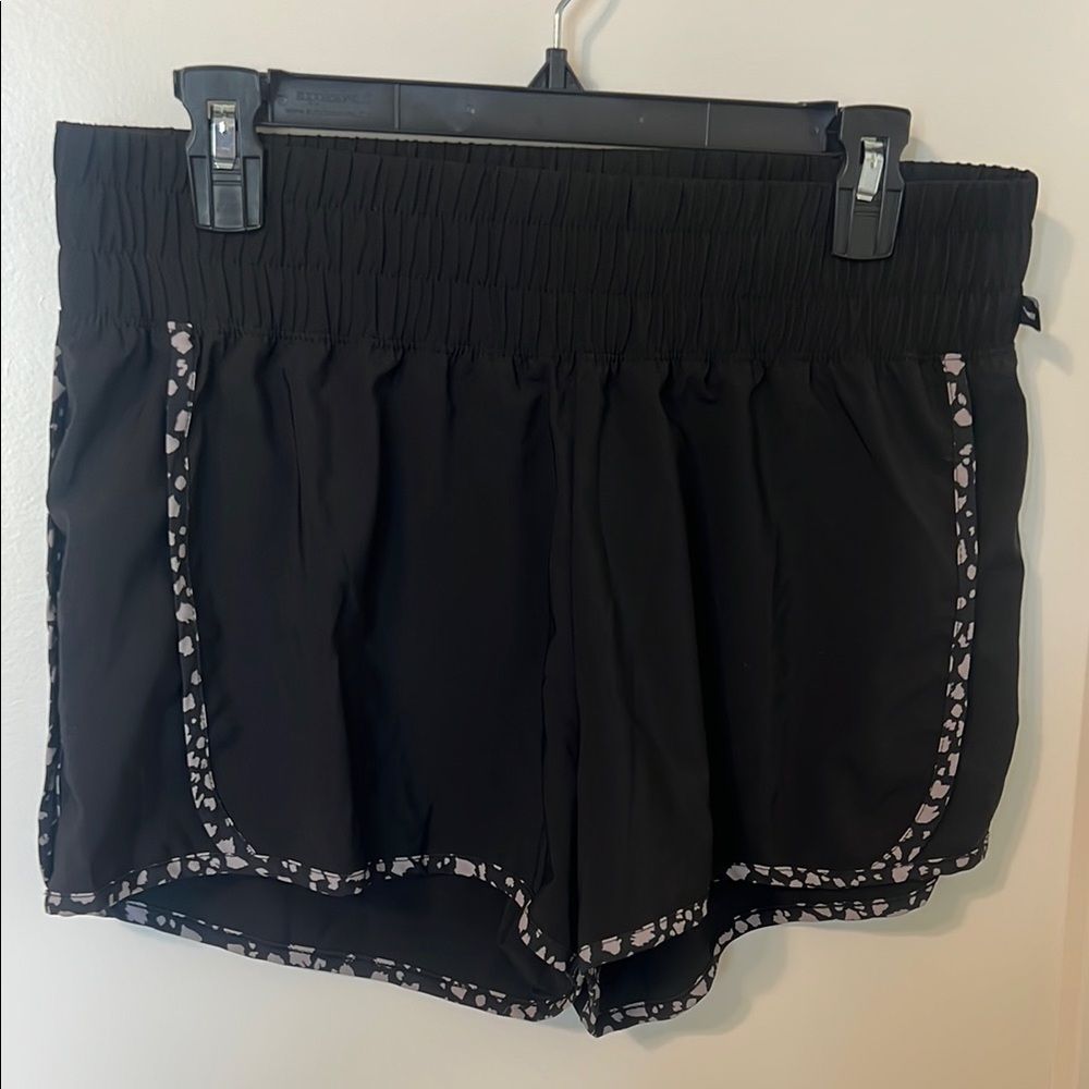 Jessica Simpson Black Athletic Shorts with Textured Trim